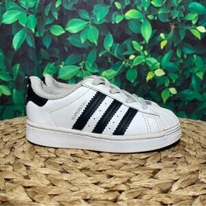 Adidas superstar shelltoe black white